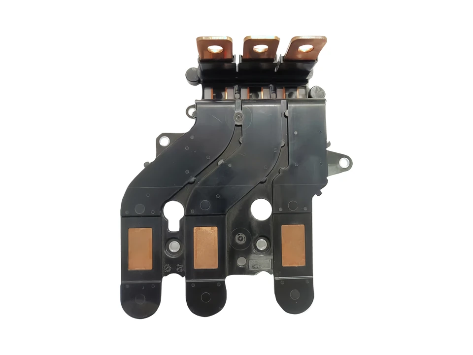 Automotive busbar connector
