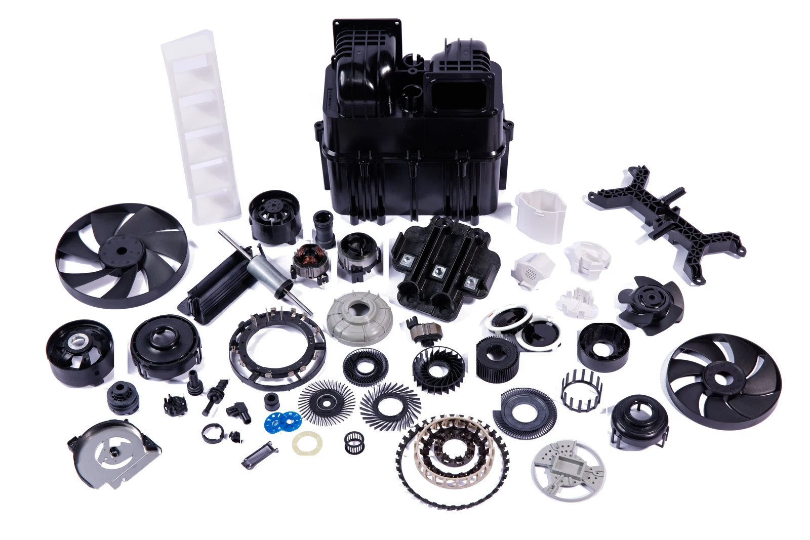 Dongying product collection: micro motors, bearing cages, fan impellers, busbars and insert-molded components